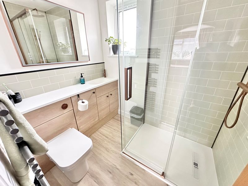 Glen Road Great Sutton